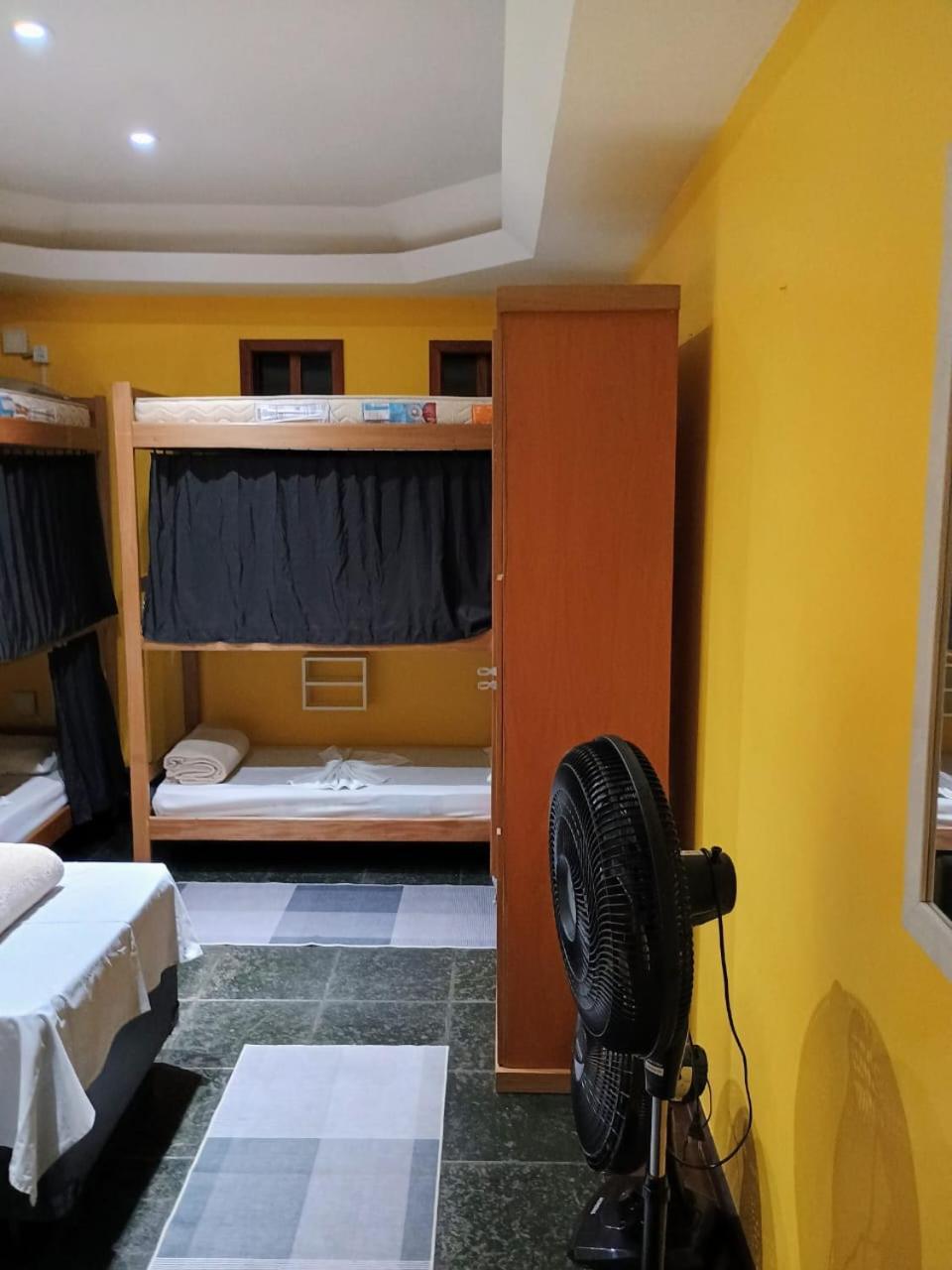 Village Hostel Petrópolis Buitenkant foto