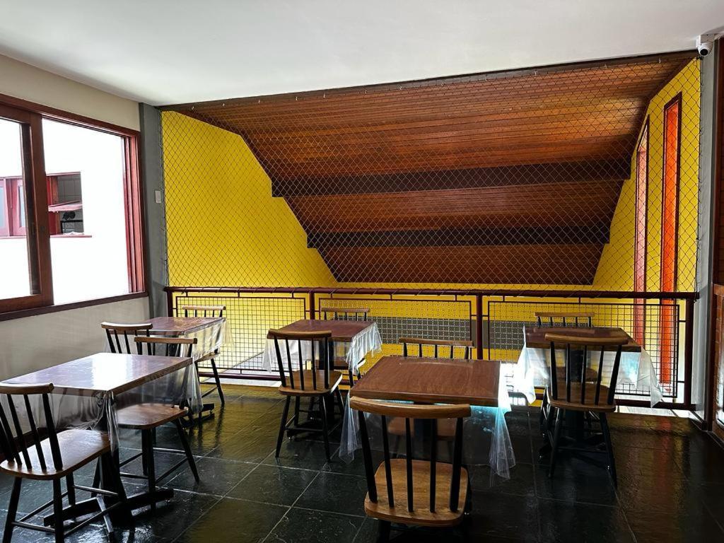 Village Hostel Petrópolis Buitenkant foto