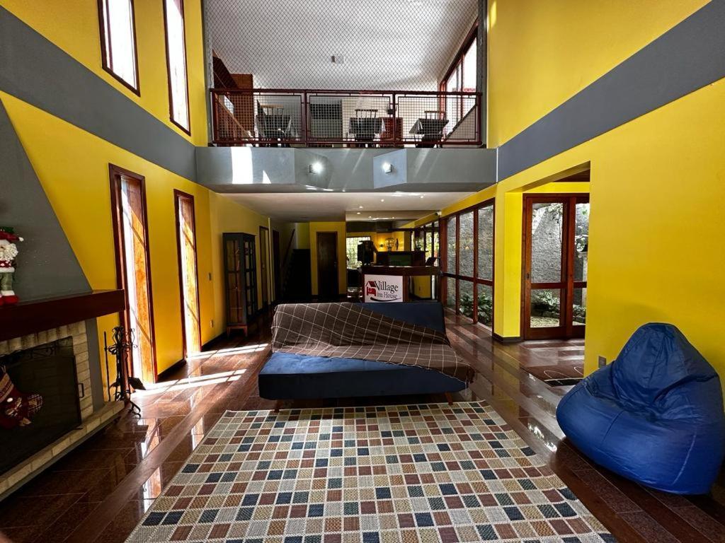 Village Hostel Petrópolis Buitenkant foto