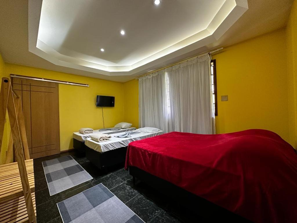 Village Hostel Petrópolis Buitenkant foto